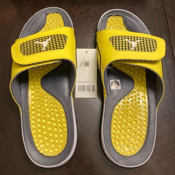 New Nike Jordan 4 Retro Lighting Slides Sandals - Picture 12 of 12